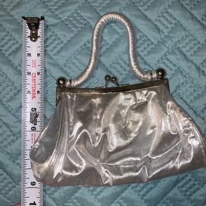 Silver Purse (small).